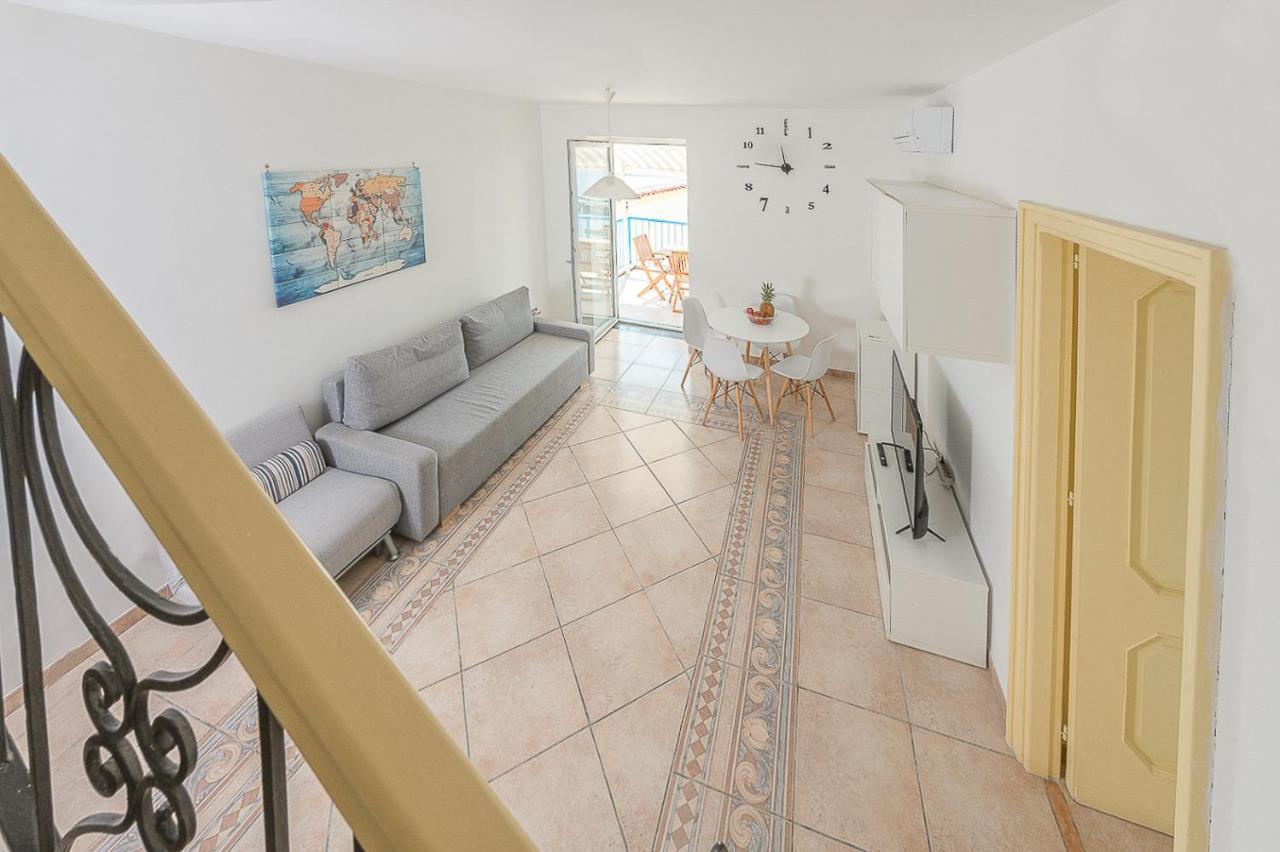 La Procidana House - Corricella Exlusive Terrace Villa Kültér fotó